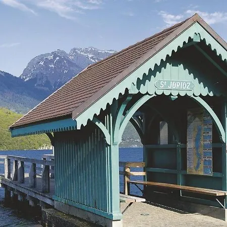 D'annecy, Entre Et Montagne Menthon-Saint-Bernard